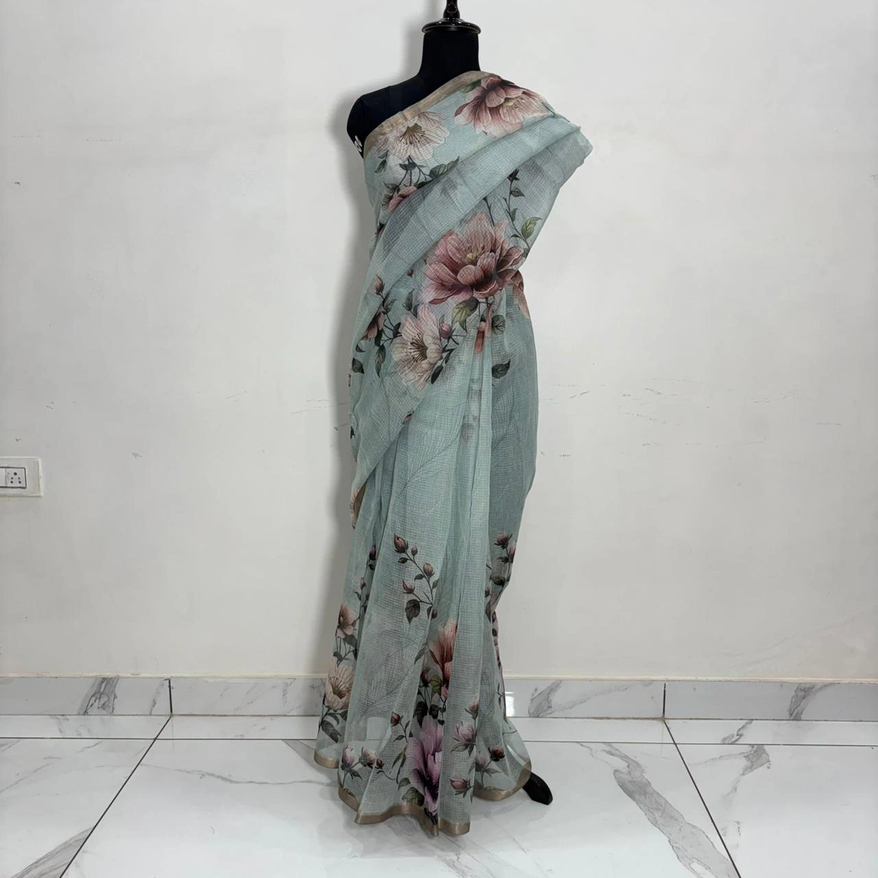 Pastel Light Green Kota Saree with Elegant Floral Printed Work - Image 7